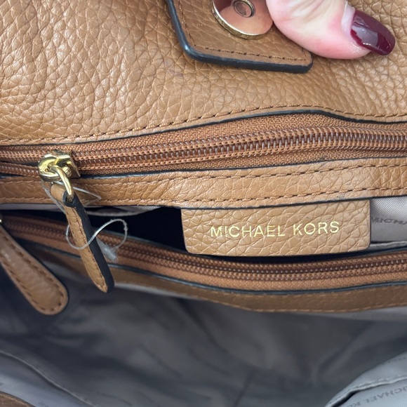 Michael Kors Jet Set Brown Pebbled Soft Leather Gold Chain Handle Shoulder Bag - Picture 5 of 8